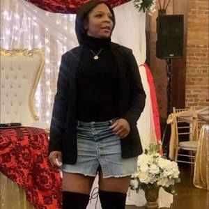 Meet your Posher, Sharee